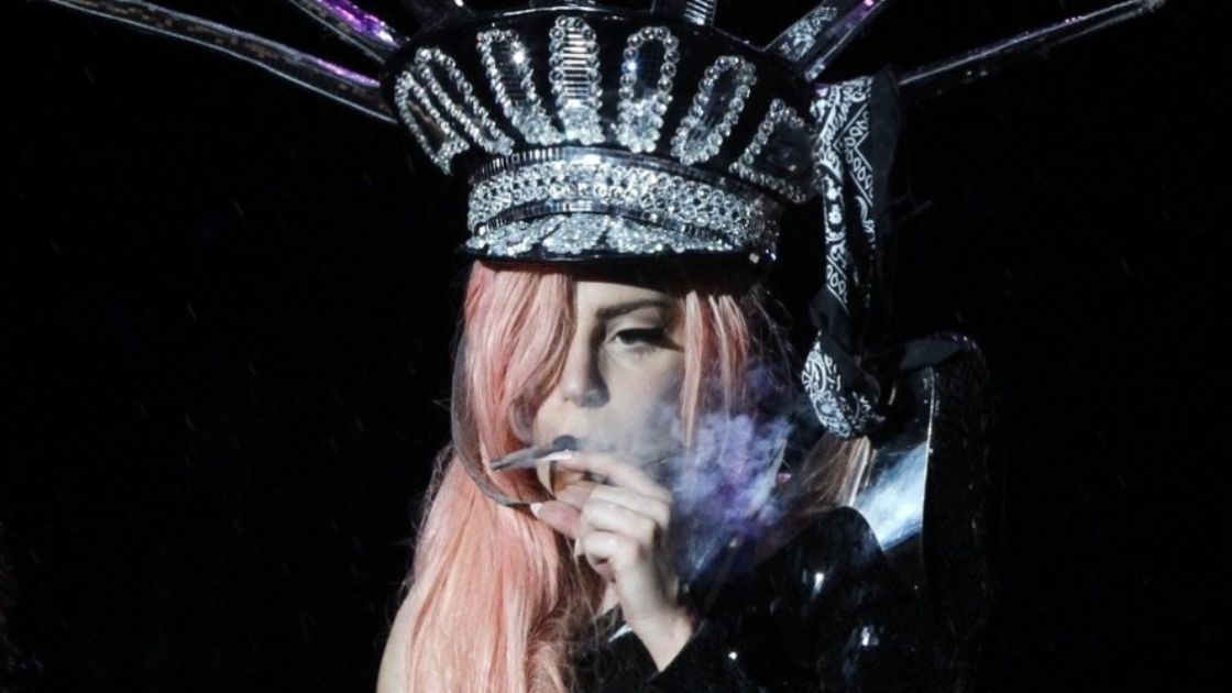 Brazil police prevent bomb attack on lady gaga concert